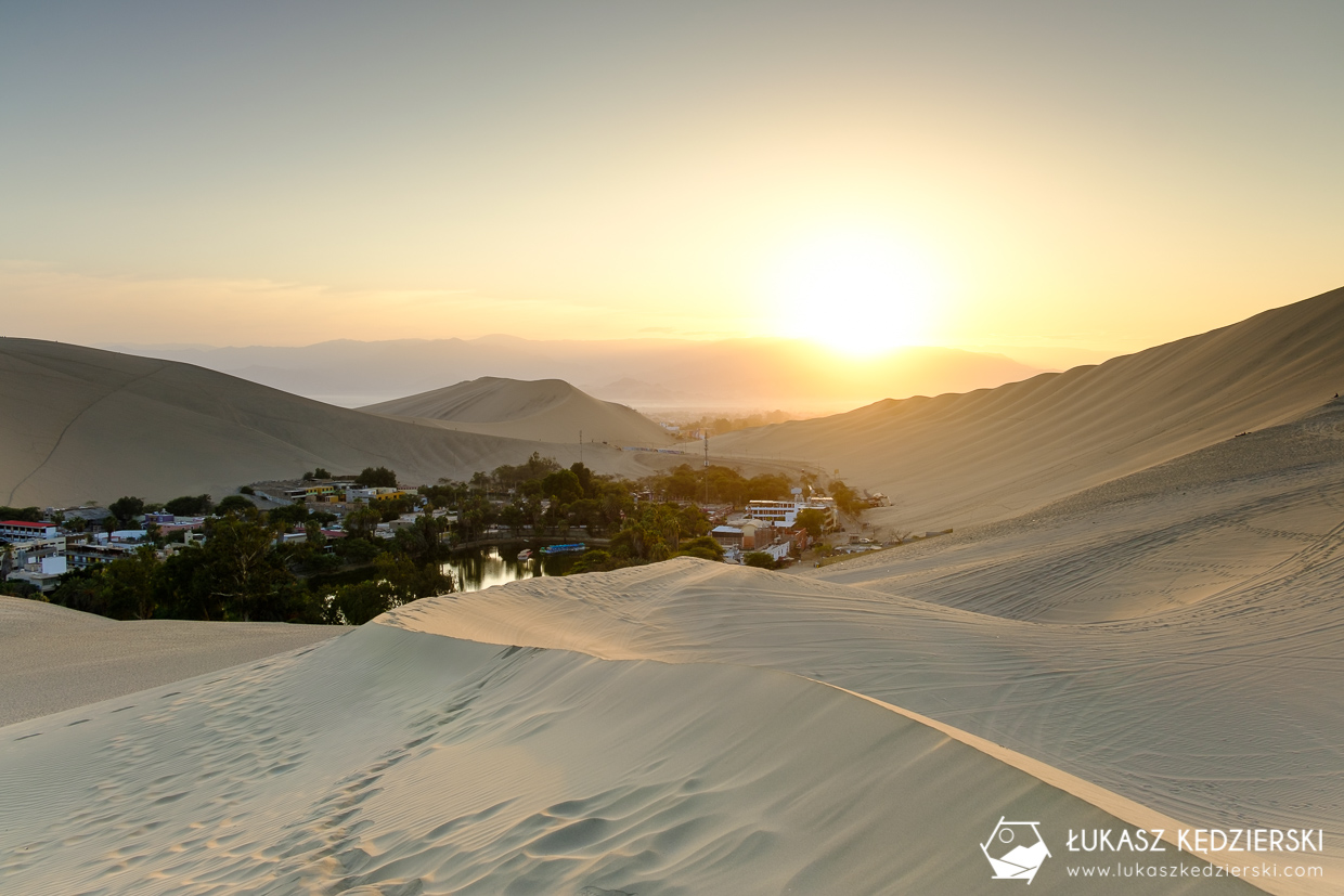 podróż do peru huacachina wydmy sunsrise