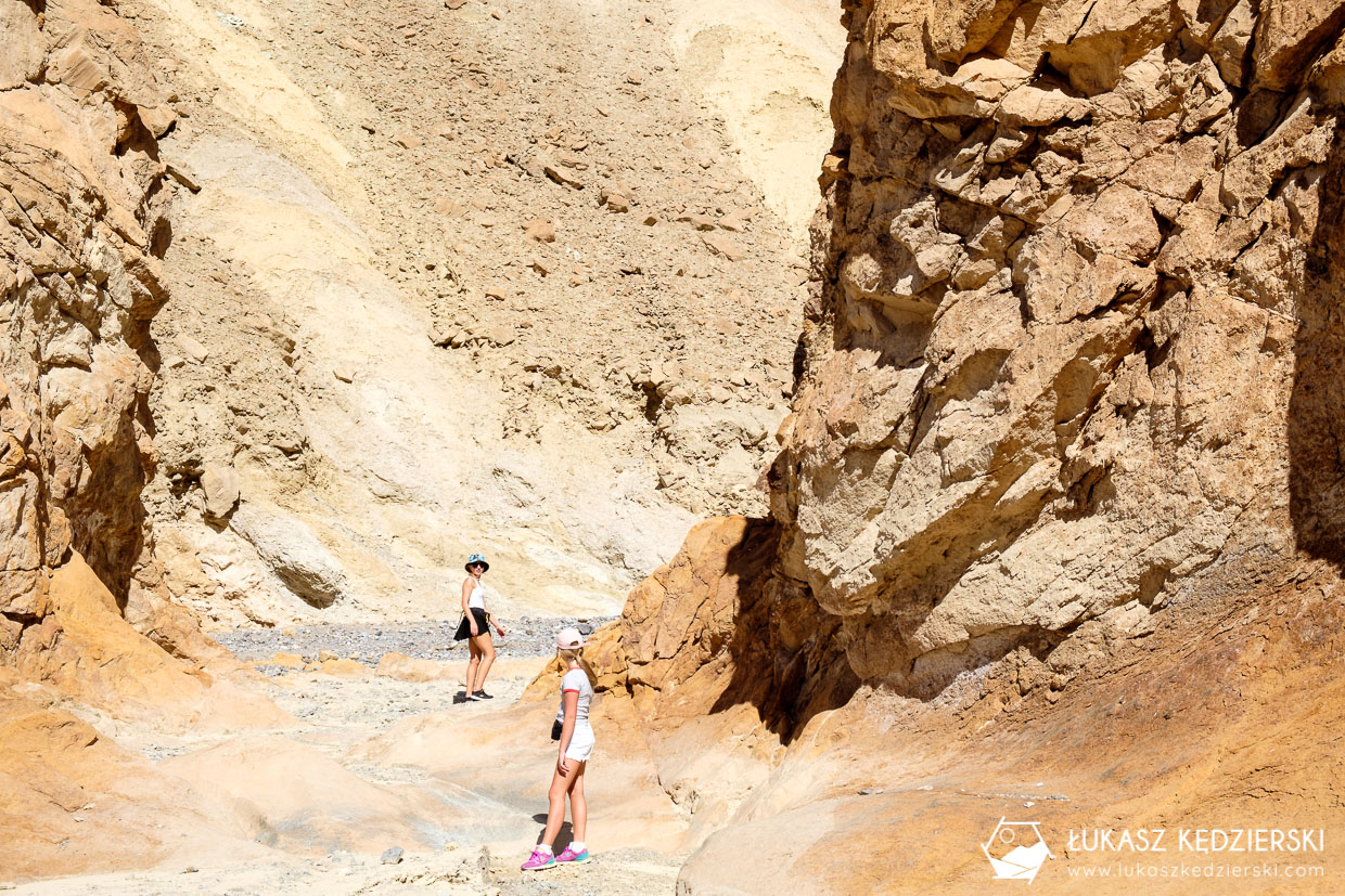 death valldeath valley golden canyon gover gulch loop ey golden canyon gover loop Gower Gulch