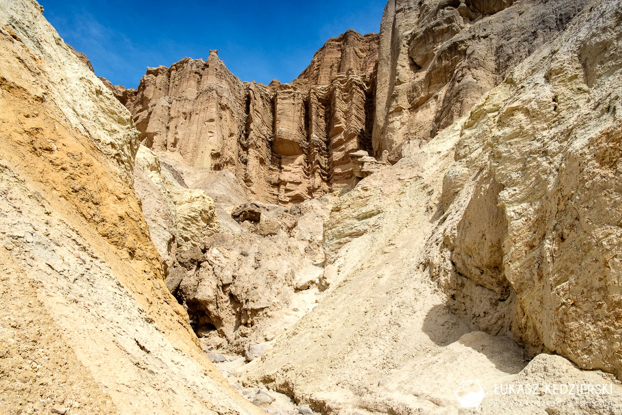 death valley golden canyon gover gulch loop Red Cathedral